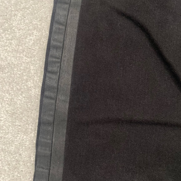 American Eagle NE(X)T Level Stretch - Picture 3 of 5